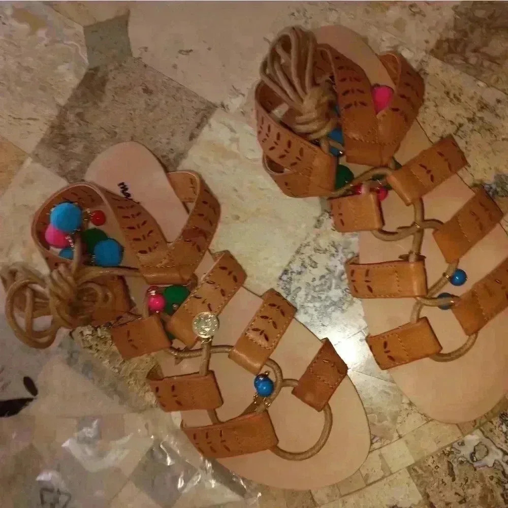 Sandals WRAP UP - Picture 2 of 5